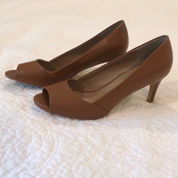 Ann Taylor Shoes - Ann Taylor Peep Toe heels